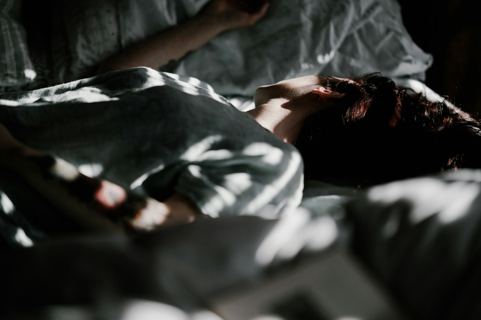 Glycine For Sleep: Benefits & Side Effects